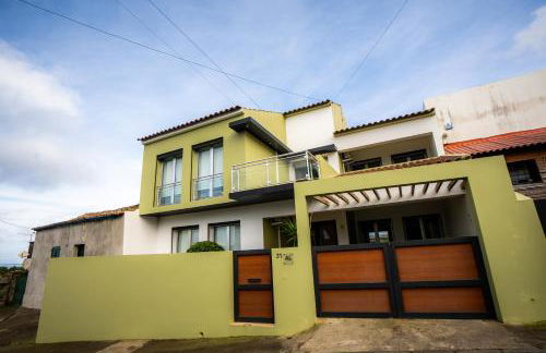 Azores Mountain View - Photo 1