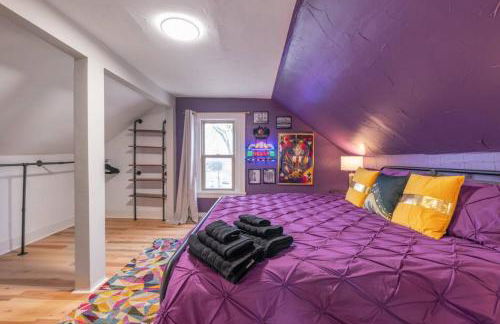 Pool Table, Arcade, Darts, 3 Car Garage, Sleeps 20 - Photo 35