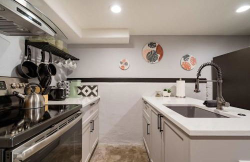 Stay Portland - Lovely location, 4 BR Pearl apt, Sleeps 8 - Foto 17