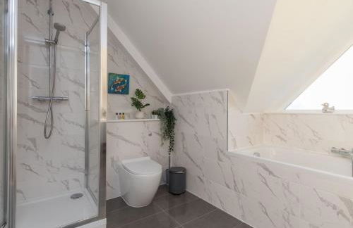 Radiant Penthouse on the Banks of the Thames - Pass the Keys - Photo 35