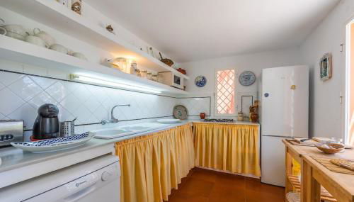 Casa Pájaro Colores in Bolonia - Foto 3, stove, dishwasher, toaster