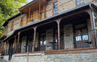 11 Luxury Apartments - Photo 39