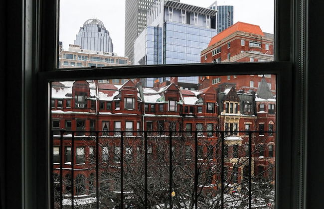 Maverick Suites at 245 Newbury St - Photo 49