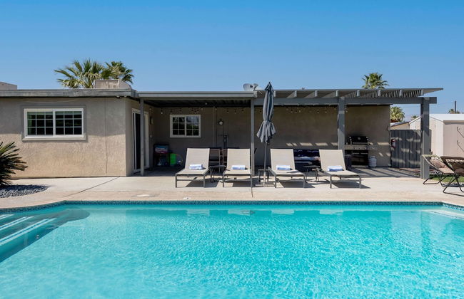 Relax at the 3BR Tranquil Oasis in Palm Springs - Foto 70