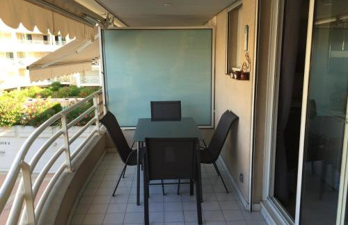 Cozy Apartment sea view Air Cond Renovated in 2026 - Foto 16