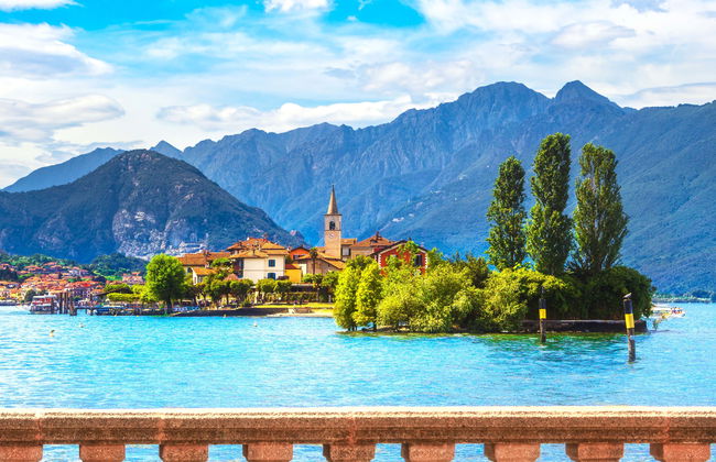 Barco turístico a la isla Bella e isla de los Pescadores - Foto 1