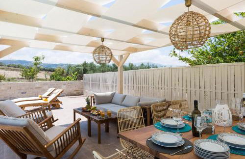 Anesis Villa, with Private Pool & BBQ, By ThinkVilla - Foto 11