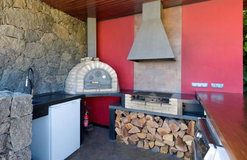 Luxury and Harmony House - Photo 9