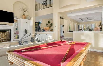 Private Estate w Pool Hot Tub Fire Pit Near Encinitas The Ranch by AvantStay - Foto 10