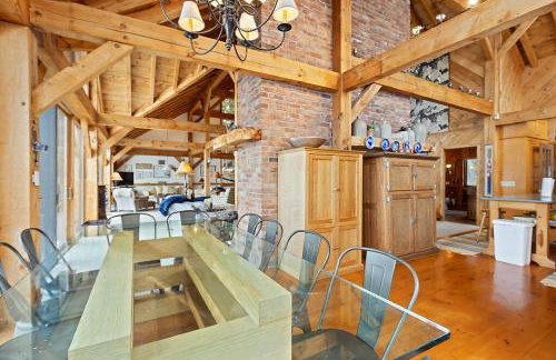 The Lakehouse at The Dunn Compound on the Lake - Foto 13