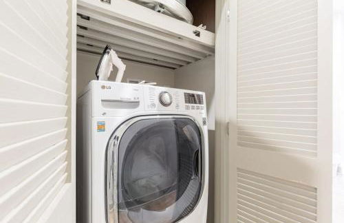 2BR Distinguished Apartment Rooftop Deck & Gym - Foto 10