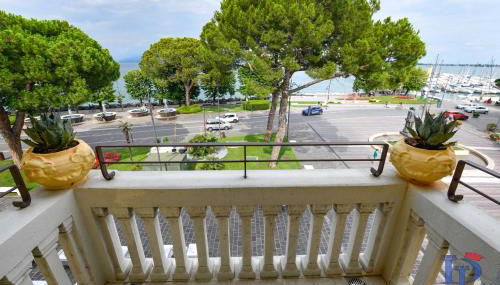 Palazzo Visconti Luxury Suite DesenzanoLoft Official Partner Homes & Villas by Marriott Bonvoy - Foto 5