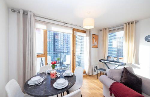 Cosy, modern high rise with views! 2 bedroom - Foto 17