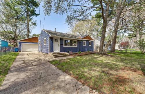 Walk to Beach Lake Michigan Getaway! - Foto 28