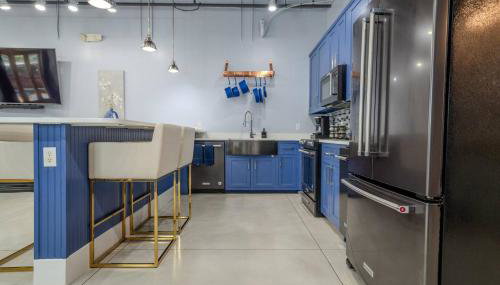 Ground Floor Waterfront on The Rez in Madison - Foto 4