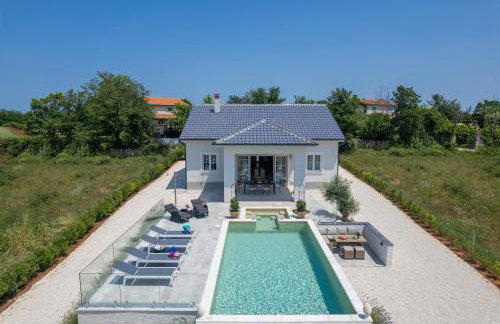 Sienna Zminj - Foto 53