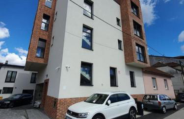 City heaven,self check in, with free parking - Foto 15