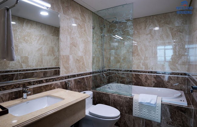 Netland Westlake Legacy Suites - Photo 27