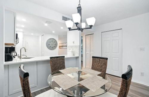 Resort Views and Close to Lobby - Foto 11