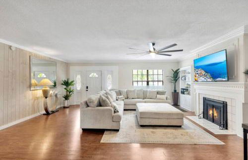 8 BDRM Mansion. 10 MN to Honeymoon Island Beach - Foto 53