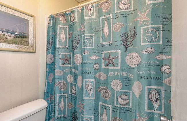 Buried Treasure by Silver Sands Vacation Rentals - Photo 9