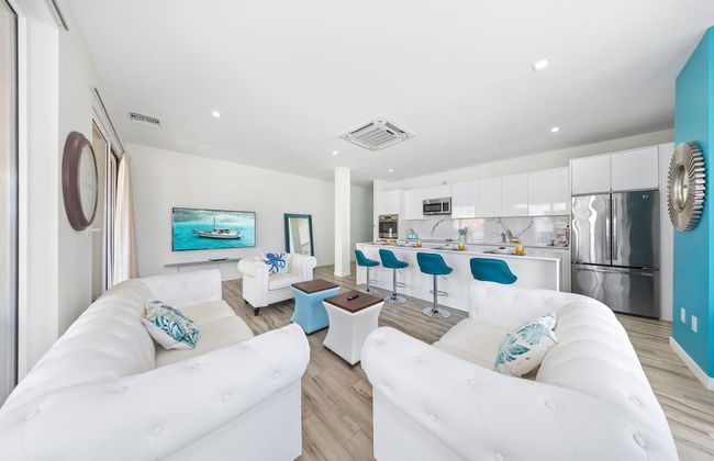 Lux Palm Beach Escape Pool Gym Prime Location - Foto 7