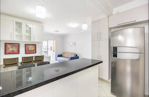 Canto nobre da Praia Grande - Apartamento completo e confortável - Foto 13