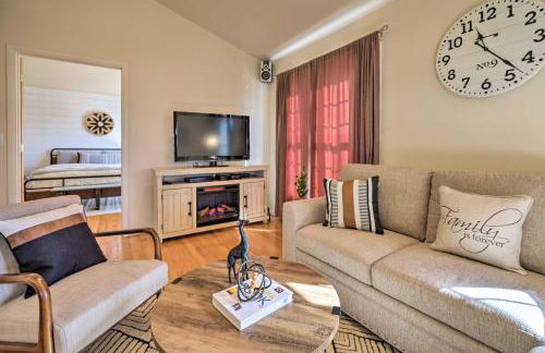 Pet-Friendly Cottage with Game Room and Fire Pit! - Foto 6