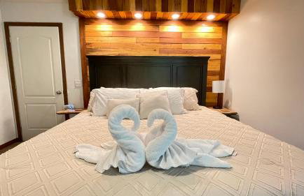 3 Bedroom in Hocking Hills w King Bed Logan Ohio - Foto 10