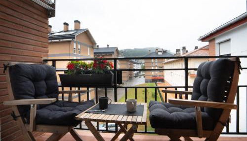 Apartamentos Arrigane nº licencia EBI01970 - Foto 2