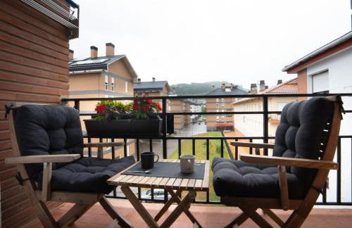 Apartamentos Arrigane nº licencia EBI01970 - Foto 2