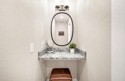 Mountain Retreat with Hot Tub & Views - Foto 33