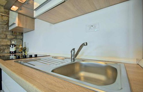 Gorgeous Apartment In Buje With Wifi - Foto 21