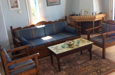 Lovely family villa with stunning sea views - Photo 23