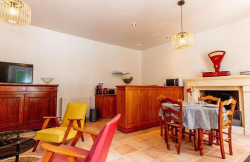 Maison avec piscine partagée proche de Périgueux - FR-1-616-528 - Foto 2