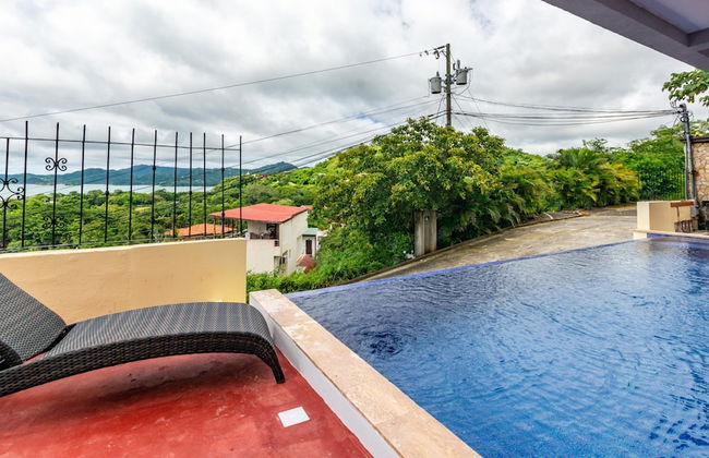 2-Bedroom Condo with Ocean View and Pool - Photo 29