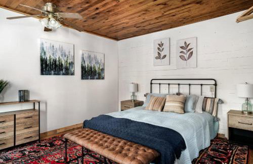 Woodland cabin w hot tub & fire pit - Foto 15