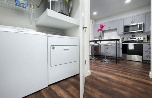 Spacious 1BR w Pool&Prkng, Near Rvrwlk & Conv Ctr - Foto 55