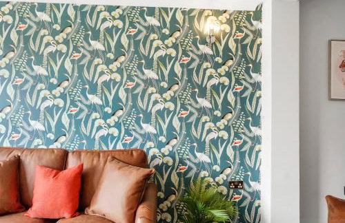 Grab a Deal Today! Massive Home For Contractors & Parking for 4 - Foto 34