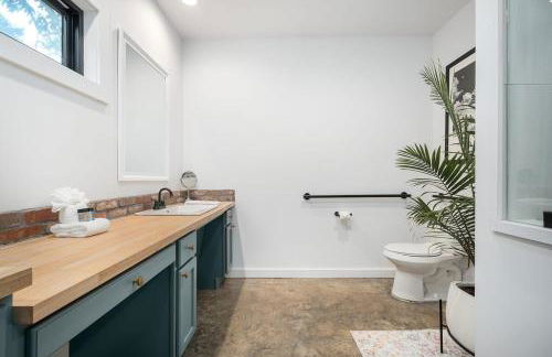 Petit Paradis Studio with hot tub - Photo 33