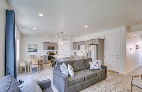 Garden City Townhome with Fireplace Near Bear Lake! - Foto 5