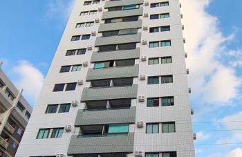 Confortável apartamento com 2 quartos, sendo um suíte, varanda, ampla sala, cozinha área de serviço e banheiro social - Foto 20