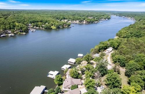 Life's Better At The Lake - Foto 46