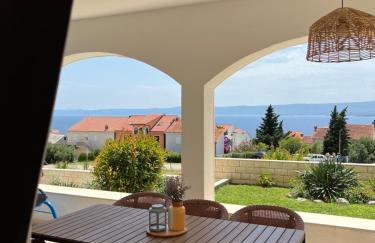 Apartments Mikulić - Photo 26