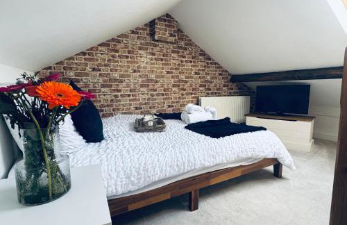 Lonsdale Terrace - 3 Bedrooms - Sleeps 6 - Photo 4