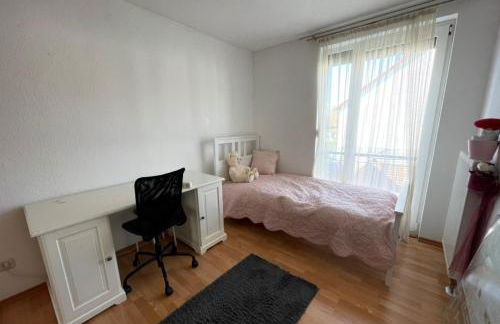 Nice House, 5 rooms, garden, free parking, SmartTV - Foto 12