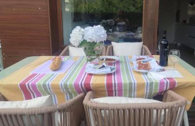 Apartamento con jardín - Photo 2