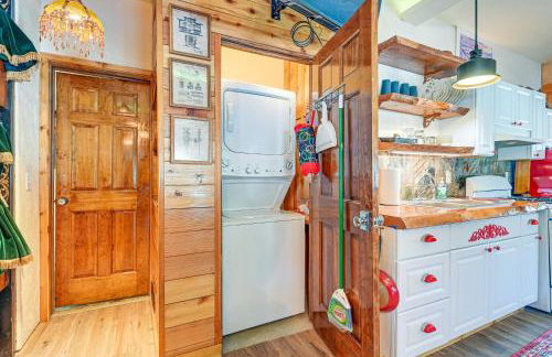 Cozy Kenai Abode with Private Deck 5 Mi to Ocean! - Foto 11