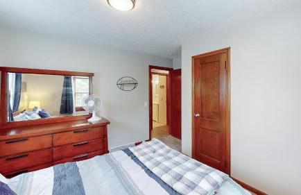 Snap, Set, Stay-Game Day Comfort Near It All - Foto 17