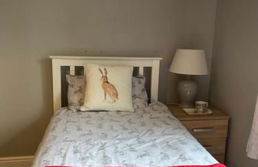 Little Hare Lodge - Spacious 2 bedroom attached bungalow - Foto 2